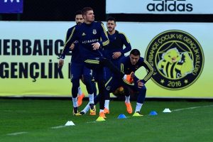 Fenerbahçe'de Alanyaspor maçı hazırlıkları devam ediyor