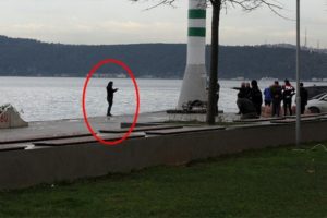 İstanbul'da korkunç dakikalar! Bıçaklı bir genç kız...