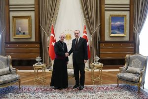 İngiltere Anglikan Kilisesi Başpiskoposunu kabul etti