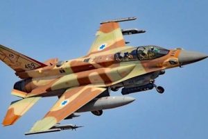 İsrail uçakları Gazze'yi bombaladı