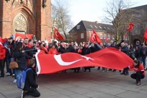 Almanya'da Zeytin Dalı'na destek mitingi