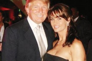 Son iddia Playboy güzelinden