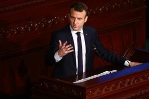 Fransa Cumhurbaşkanı Emmanuel Macron'a 'diktatör' suçlaması