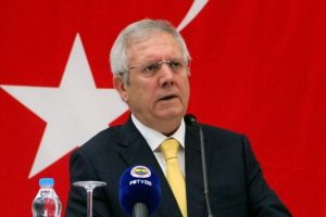 Aziz Yıldırım'dan Mehmetçik'e moral ziyareti