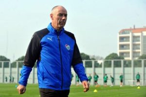 Bursaspor Teknik Direktörü Le Guen: ''Artık her maç dönüm noktası olacak''
