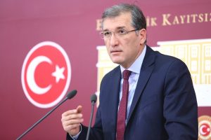 CHP Bursa Milletvekili İrgil'den 'yardımcı doçentlik' sorusu
