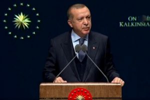Erdoğan: Bizim insansız tankları da üretir hale gelmemiz lazım