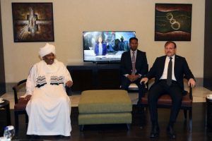 Çavuşoğlu, Sudanlı bakanlarla görüştü