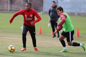 Sivasspor antrenman maçı yaptı