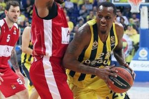 Fenerbahçe, Milano'ya fark attı