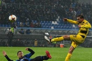 Dortmund'u Schmelzer kurtardı!