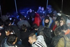 42 kaçak göçmen yakalandı