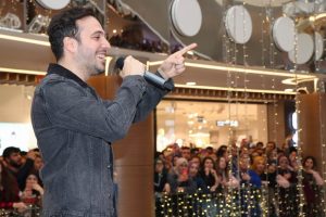 Oğuzhan Koç yeni single sonrası ilk konserini verdi