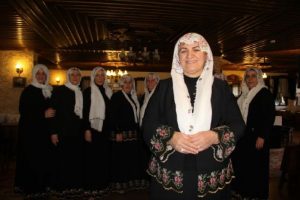 Bursa'da ilkokul mezunu kadının büyük başarısı