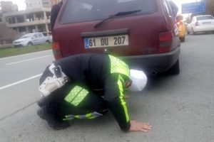 Rize'de modifiye araçlar polisleri şaşırttı