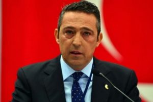 Fenerbahçe'de istifalar devam ediyor