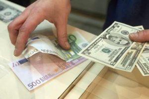 Dolar ve Euro ne kadar oldu? (Serbest piyasada döviz fiyatları)