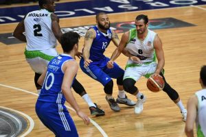 Tofaş, İstanbul Büyükşehir Belediyespor deplasmanında