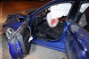 Seyir haliyken açılan ateş sonucu başından vuruldu