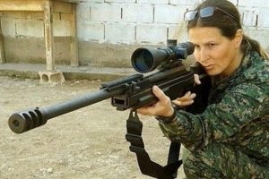 Gizli odadaki 'flaş bellek'ten çıktı!