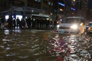İçme suyu borusu patladı, 9 mahalle susuz kaldı