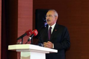 Kılıçdaroğlu, Ahmet Şık ve Murat Sabuncu'yu aradı