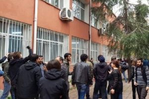 İstanbul Üniversitesi'nde olay: 22 gözaltı