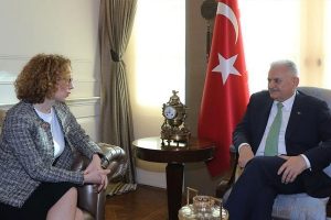Başbakan Yıldırım, Şekerinska'yı kabul etti