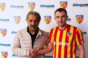 Kayserispor, Oleksandr Kucher'in sözleşmesini uzattı