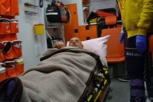 Önce çarptı, sonra darp etti
