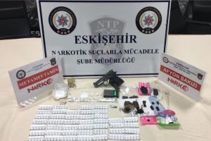 Narkotik şube zehir tacircilerine göz açtırmıyor