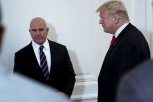 Trump, McMaster'ı görevden aldı