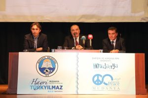 Bursa Mudanya Belediye Başkanı Türkyılmaz meydan okudu: Bu kumaş leke tutmaz