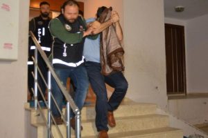 FETÖ'nün 6 üst düzey yöneticisine gözaltı