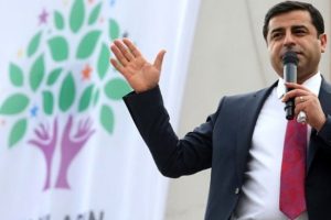 Demirtaş'tan itiraf: Hendek ve barikatlar konusunda yanıldım