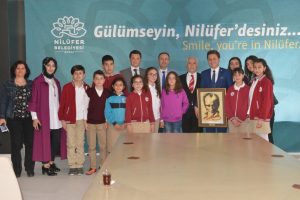 Bursa'da Bozbey'in makamı öğrencilerin oldu