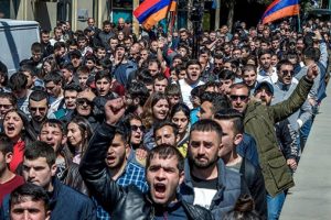 Sarkissian: Ülkedeki durum tehlikeli çizgiye ulaştı