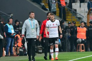 Caner Erkin sezonu kapattı