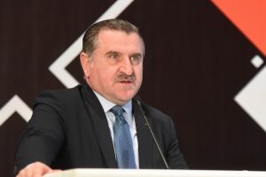 Bakan Osman Aşkın Bak'tan Vakıfbank'a tebrik mesajı