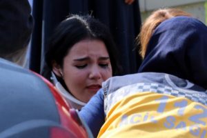 Dolmuş araçlara çarptı! Çok sayıda yaralı var