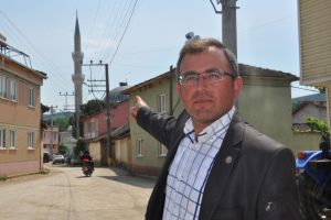 Bursa İnegöl'de leylekler 20 yıldır aynı yere yuva yapıyor