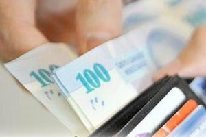 Yaşlılık aylığı 500 liraya yükseldi