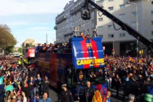 Barcelona şampiyonluğu kutladı