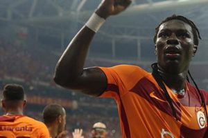 Bafetimbi Gomis'e çılgın teklif