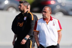 Fatih Terim'den futbolcularına uyarı
