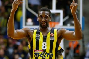 Udoh Fener'e geri dönüyor!
