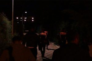 Mezarlıkta ağlayan kız olayı gizemini koruyor