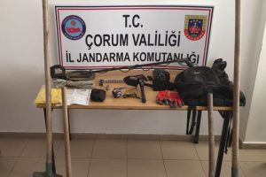 Kaçak kazı yapan 3 zanlı yakalandı