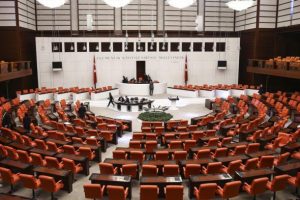 Elitaş'tan Meclis'in çalışma takvimine ilişkin açıklamalar