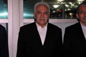 Doğu Perinçek Çin'e gitti